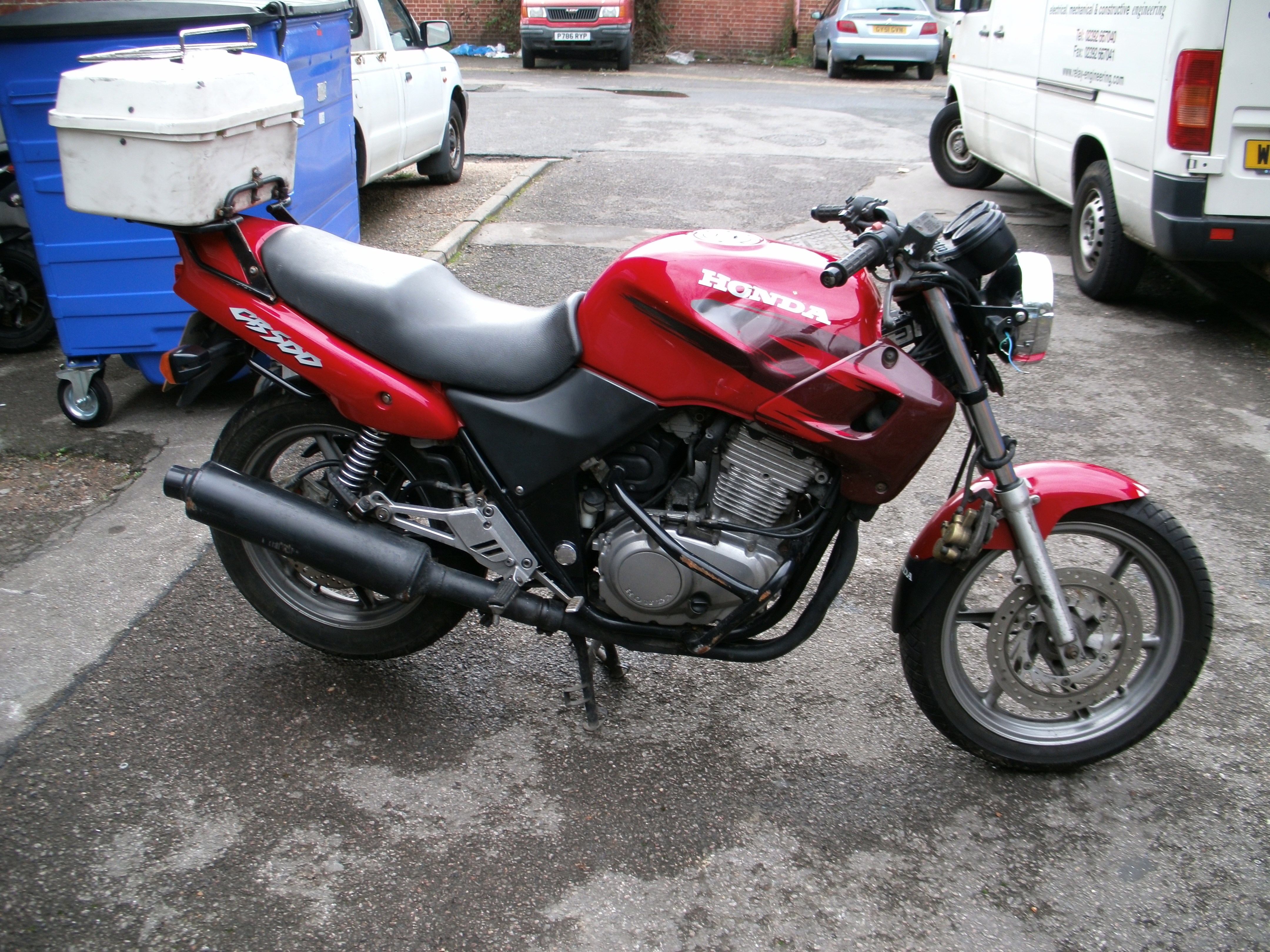 1999 CB500X breaking