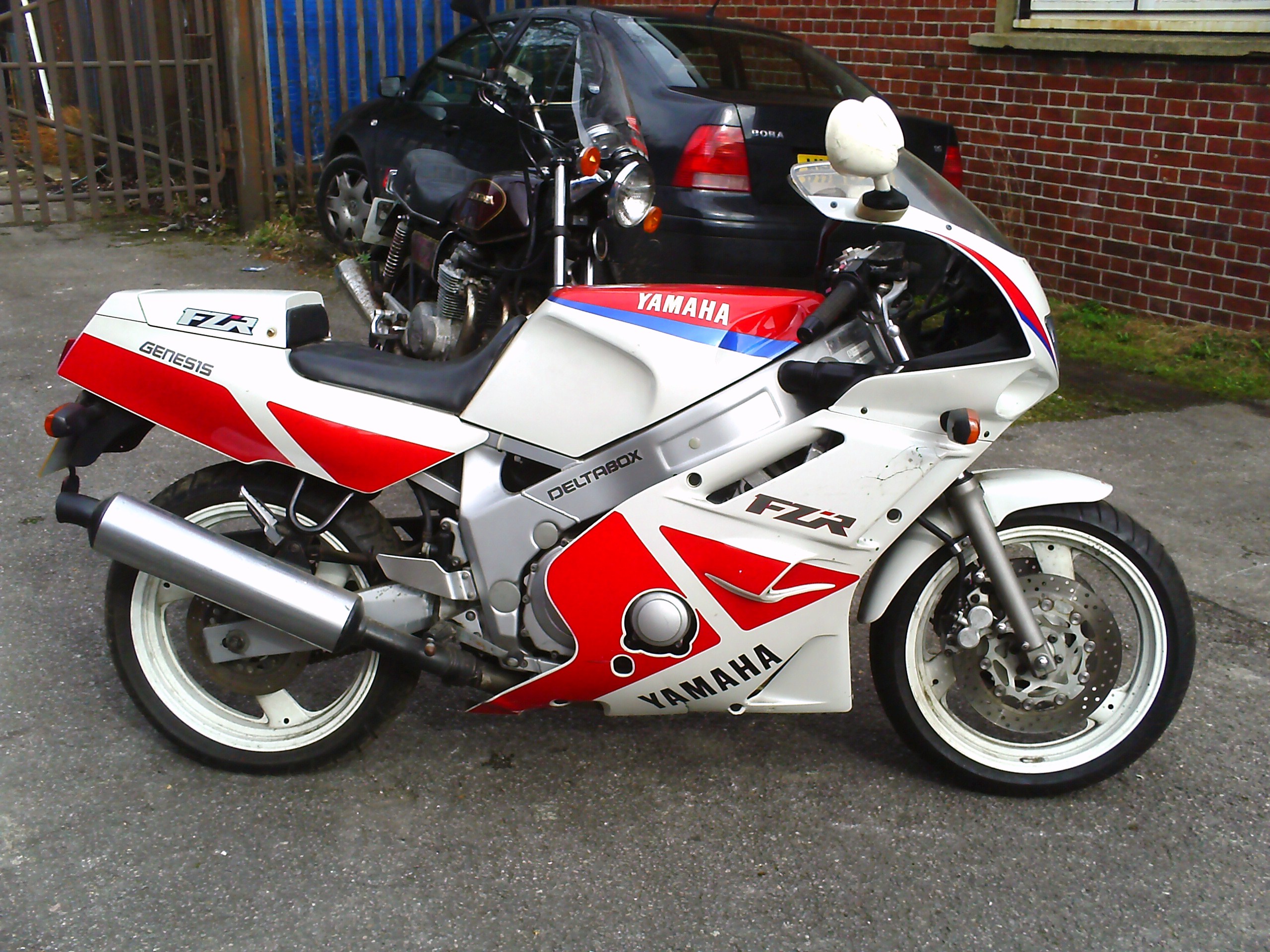 FZR600 Genesis Breaking