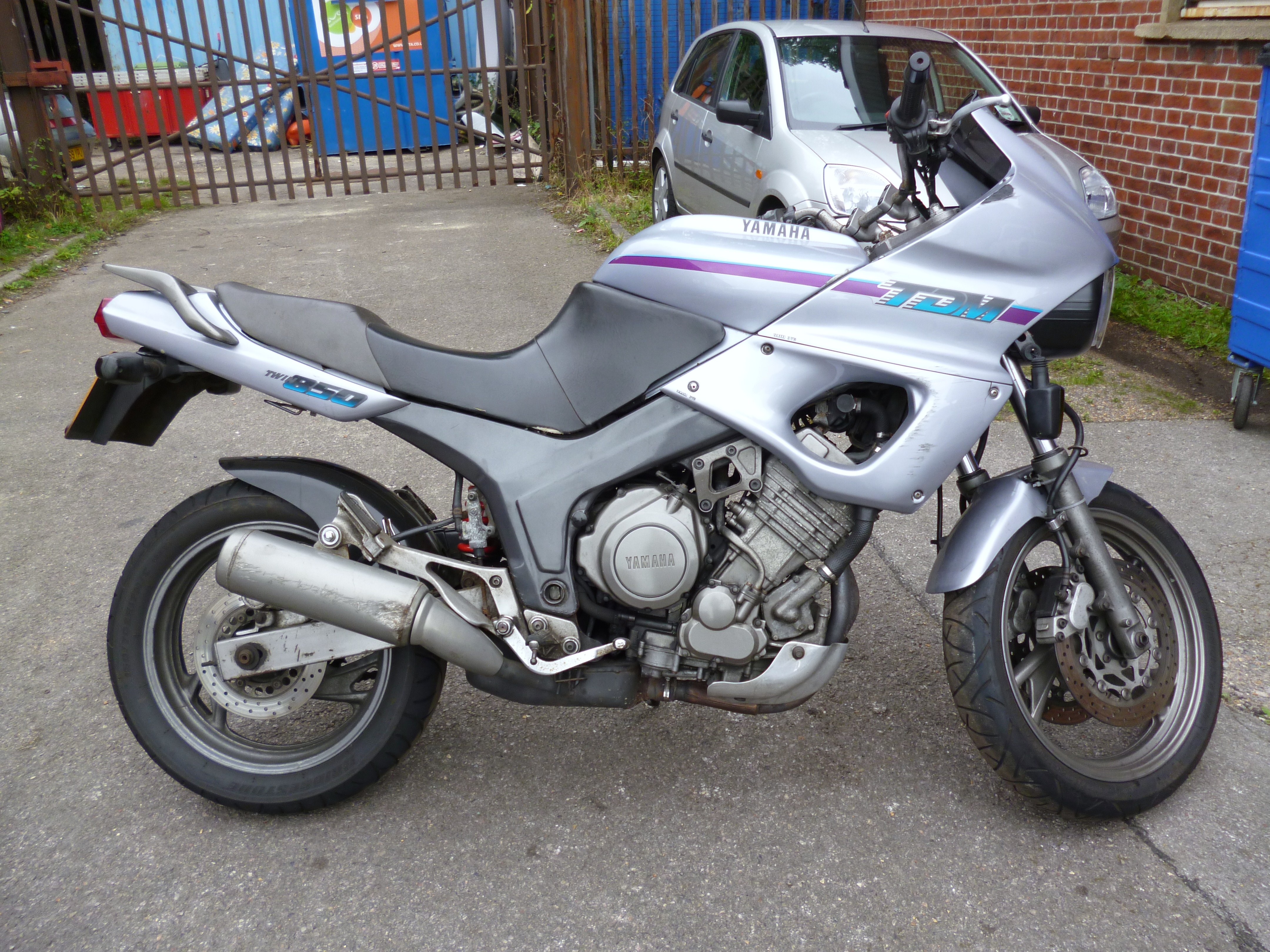 TDM850 3VD breaking for spares